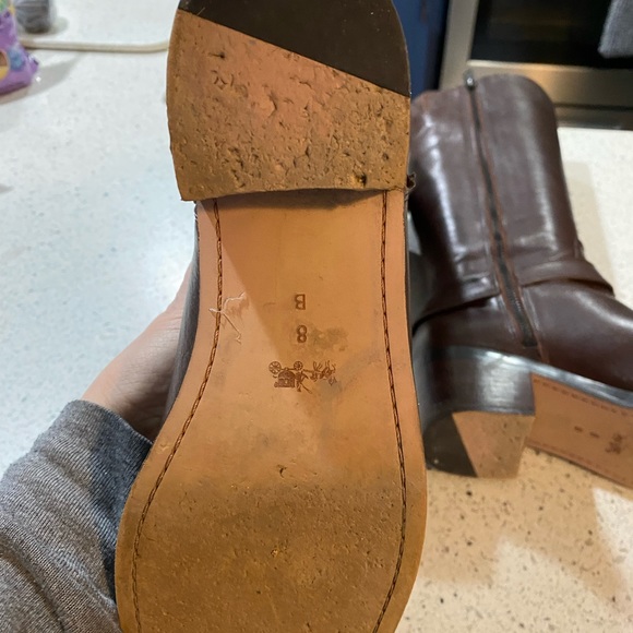 EUC COACH A00699 CAROLINA WIDE CALF LEATHER BOOTS - Picture 6 of 9